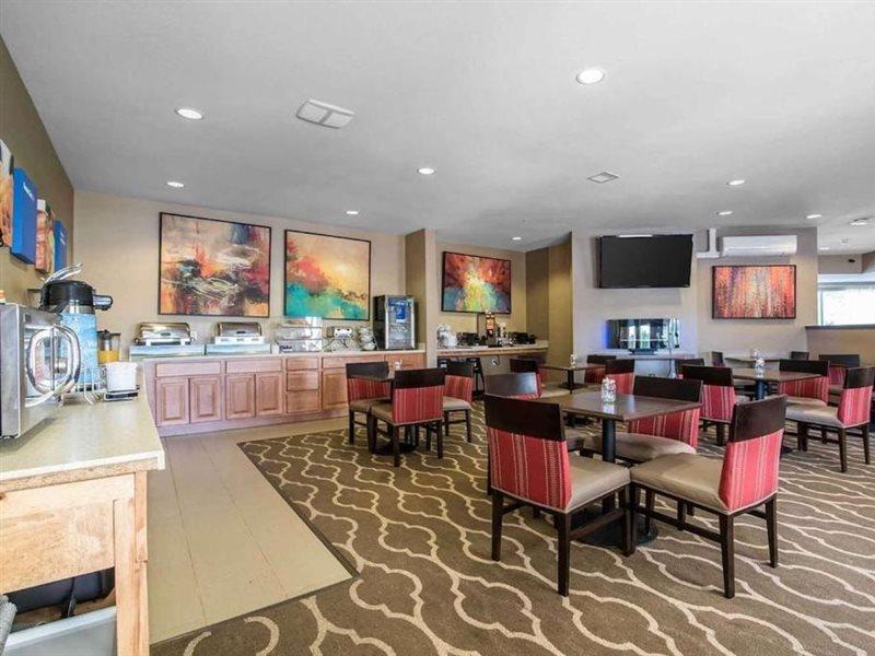 Comfort Inn Apalachin - Binghamton W Route 17 Экстерьер фото